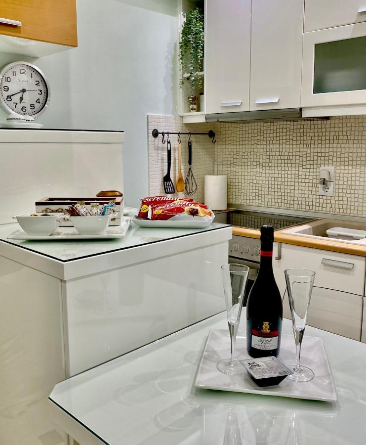 Airport Tk Luxury Home Луца Экстерьер фото